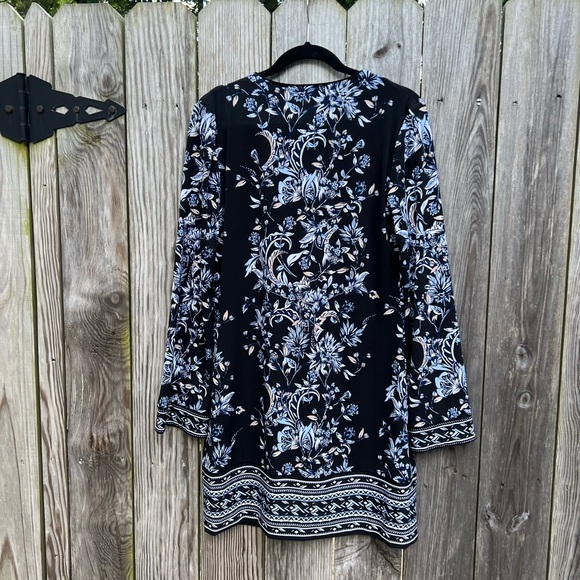 White House Black Market Floral Embroidered Dress size Small - Picture 13 of 15